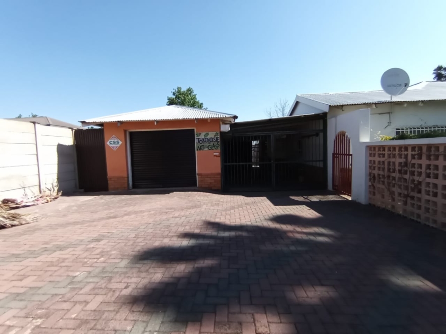 4 Bedroom Property for Sale in Parys Free State